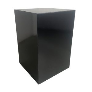 Black plinth (short)